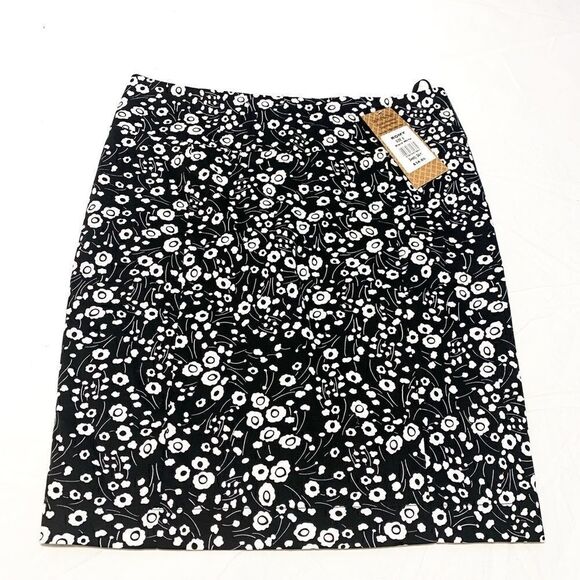 Romy Dresses & Skirts - NWT Romy Swedy Pencil Skirt 